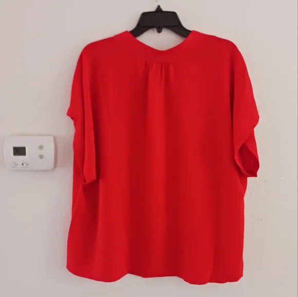 A New Day Short Sleeve V-Neck Shirt - Picture 5 of 7